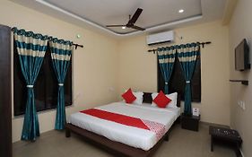 Oyo 17376 Happy Spring Inn
