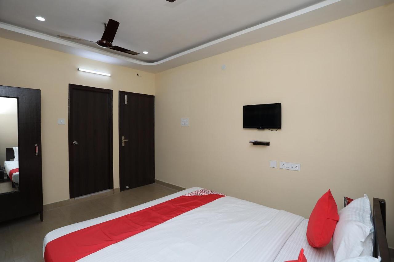 Oyo 17376 Happy Spring Inn Kolkata Exterior photo