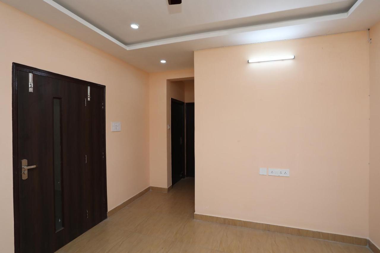 Oyo 17376 Happy Spring Inn Kolkata Exterior photo